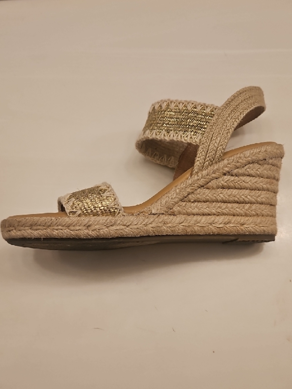 Easy Spirit Metallic Gold Braided Strap Sandals